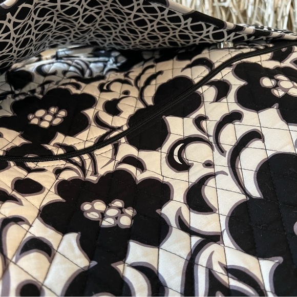 VERA BRADLEY Night & Day 2010 Hanging Garment Bag Y2K Black White Floral Travel - Picture 12 of 14